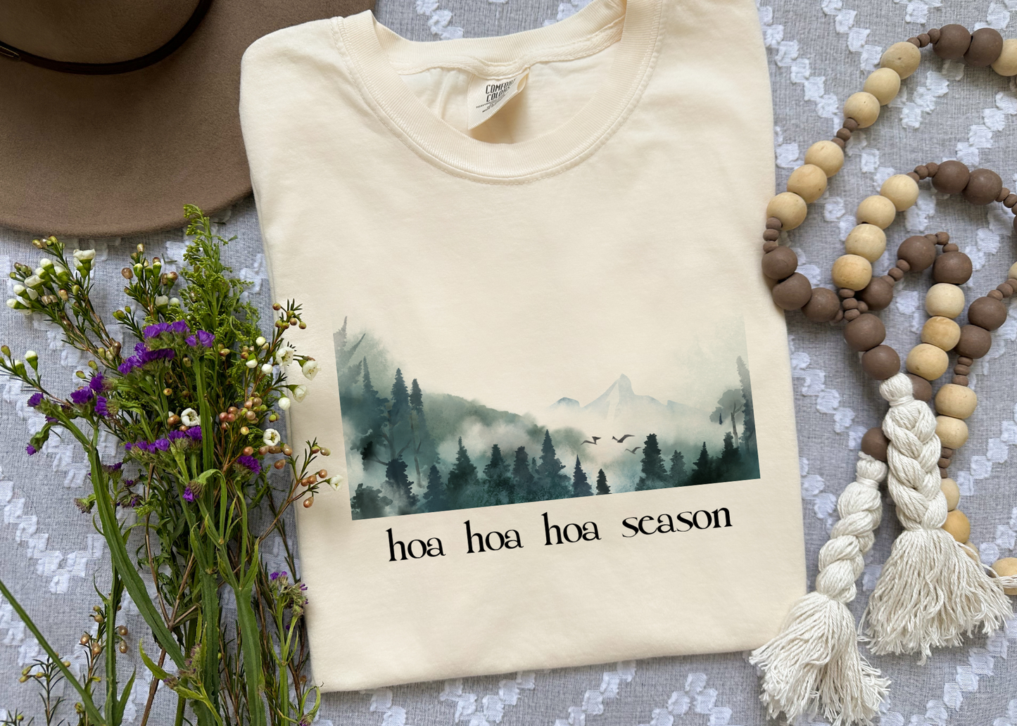 Hoa Hoa Hoa Season Shirt, Hoa Hoa Hoa TShirt, Stephanie Meyer, Bookish Gift, Bookworm Gifts, TITSOAK, La Push Beach