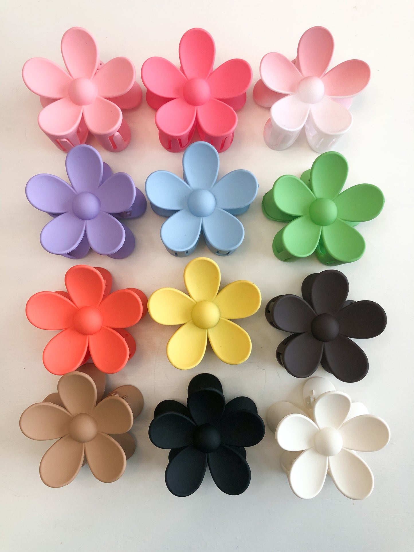 Flower Claw Clip, Flower Hair Claw, Flower Hair Clip, Daisy Hair Clip, Colorful Flower Hair Clip, Bridesmaids Hair Accessory, Hippie Clip