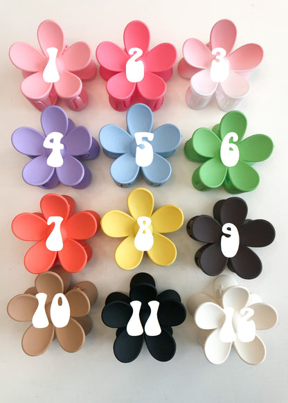 Flower Claw Clip, Flower Hair Claw, Flower Hair Clip, Daisy Hair Clip, Colorful Flower Hair Clip, Bridesmaids Hair Accessory, Hippie Clip